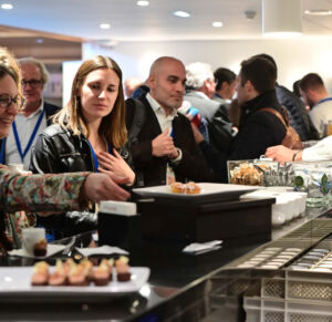 18e Assises des déchets - Photographies du cocktail déjeunatoire